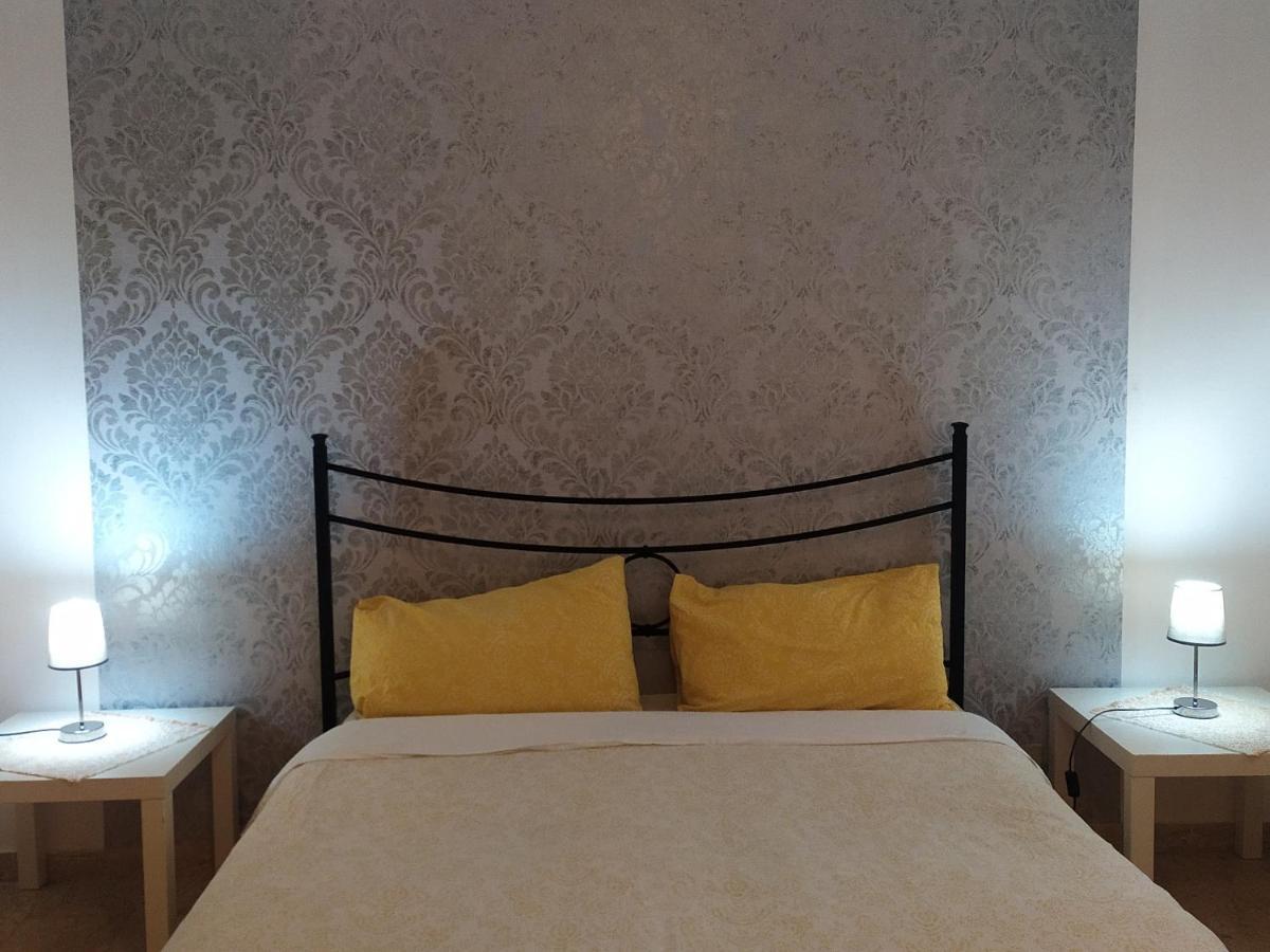 Two Steps From Rialto Bridge Hotell Venedig Exteriör bild