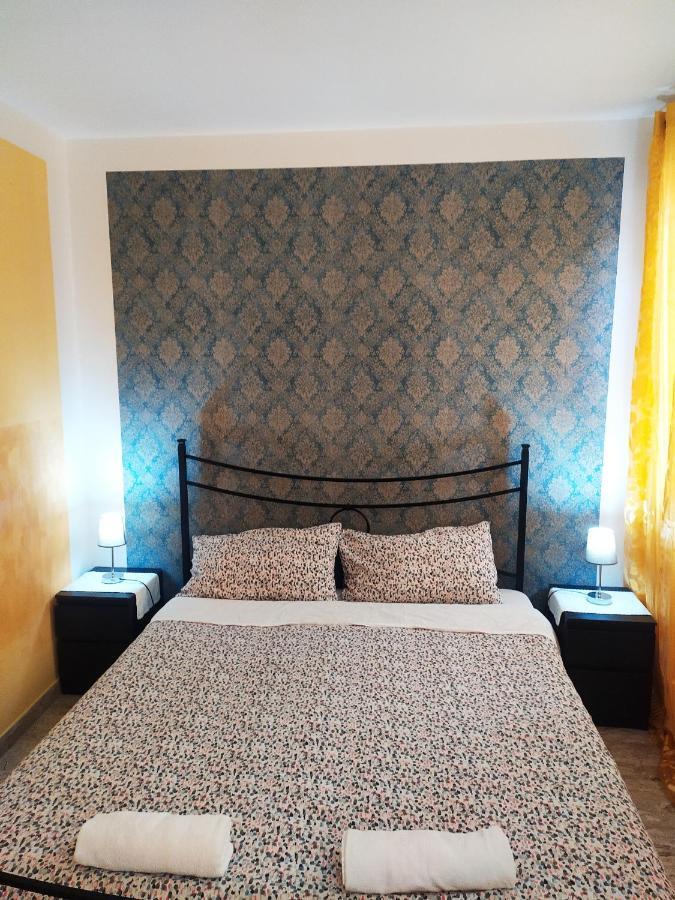 Two Steps From Rialto Bridge Hotell Venedig Exteriör bild